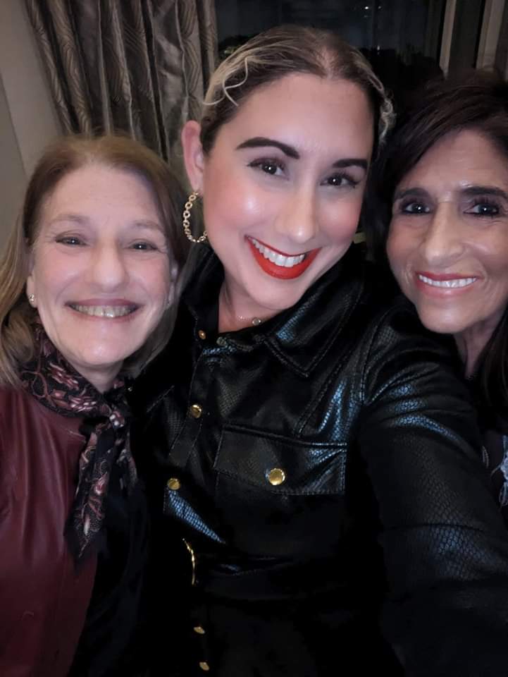 Herizon CEO Jennifer Kryshka , and Board Chair Helene Weingarten and Board Member Cindy Pollack at the US Holocaust Museum Memorial Annual Dinner tonight. What a beautiful evening for a great cause. #holocaust #memorial #annual #dinner #