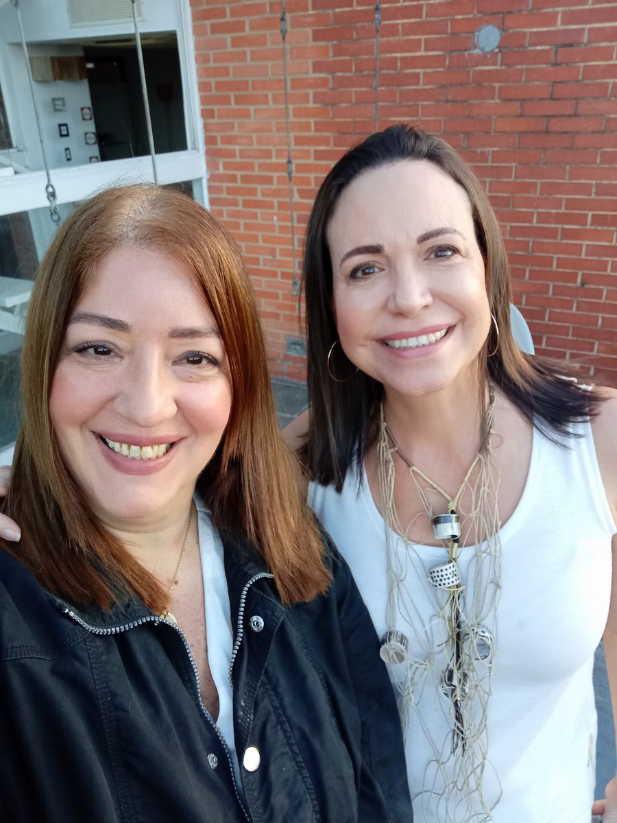 Lisbeth Añez/Mamá Lis tweet media