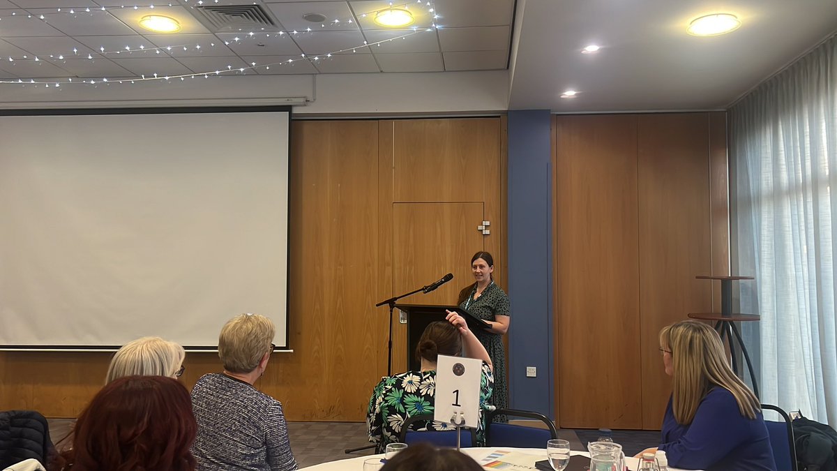 RJAH_NHS's tweet photo. The IPC Summit comes to a close with Sara Ellis-Anderson, Chief Nurse and DIPC at RJAH, summing up the afternoon 👏

She starts by saying she's an extremely proud DIPC after the summit. 

#IPCsummit https://t.co/z8Pf9CTv9B