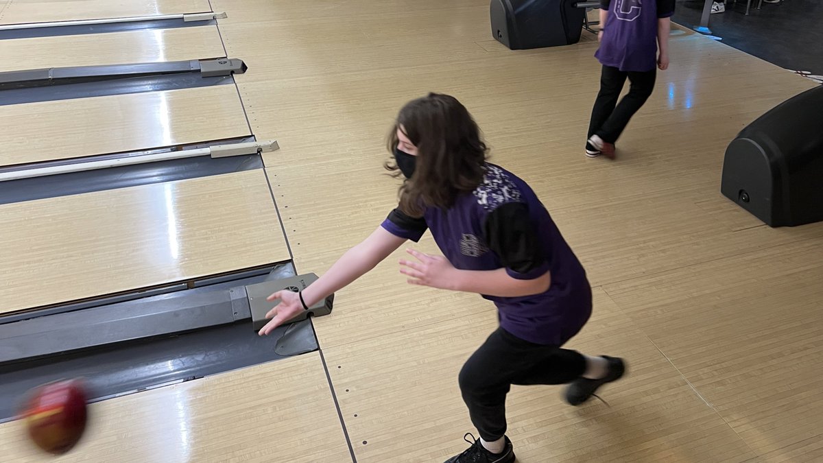 #CentralAthleticDepartment: (1) Action from the 2023 NSAA District A-1 Girls Bowling Tournament! Let’s go <a href="/CHSGirlsBowling/">Central Bowling (Girls)</a>! #DowntownProud #TheCentralEagleWay 

chsathletics.net