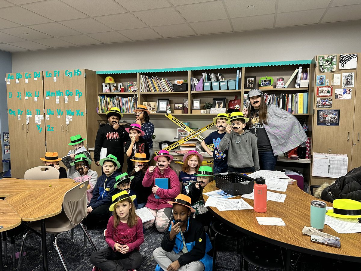 MissJacksonDWE's tweet photo. 🕵️🔍This morning, students helped solve the crime of Who Had a Scissors Accident in Miss Jackson’s classroom!  They followed the clues and determined Mrs. Martin did it!  If you need help with a crime, Miss Jackson’s Detectives are on the case! 🔎🕵️ #DWEeagles https://t.co/tKo9Zxq7FO