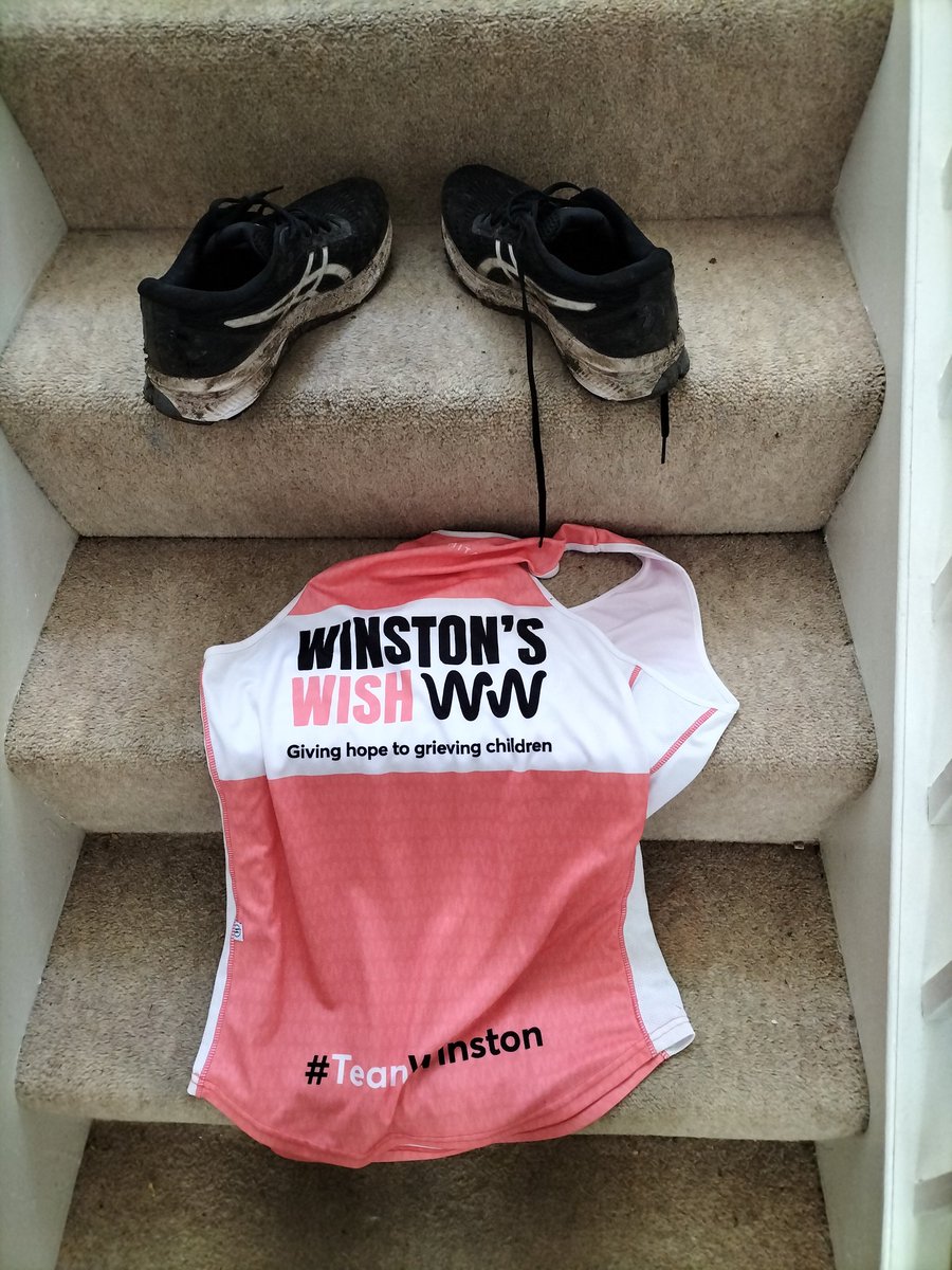 LGilmoreLdnMn23's tweet photo. At a time of great loss, comforted to be supported by such a caring  team  and proud to raise funds in this year's London Marathon for @winstonswish 

https://t.co/A1UCJc5dJF https://t.co/jSHDNhrmRy