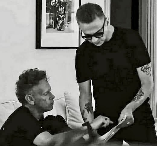 4 days to go… 😎
#DepecheMode #MementoMori