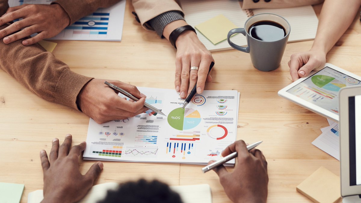 foodtech_family's tweet image. @IFT: AI Is the Missing Ingredient in Food R&amp;D. A look at AI-driven analysis as a product #developmenttool bit.ly/3WNX5e4
#foodtech #AI #marketresearch #targetaudience #consumerbehavior #foodresearchers #foodbusiness