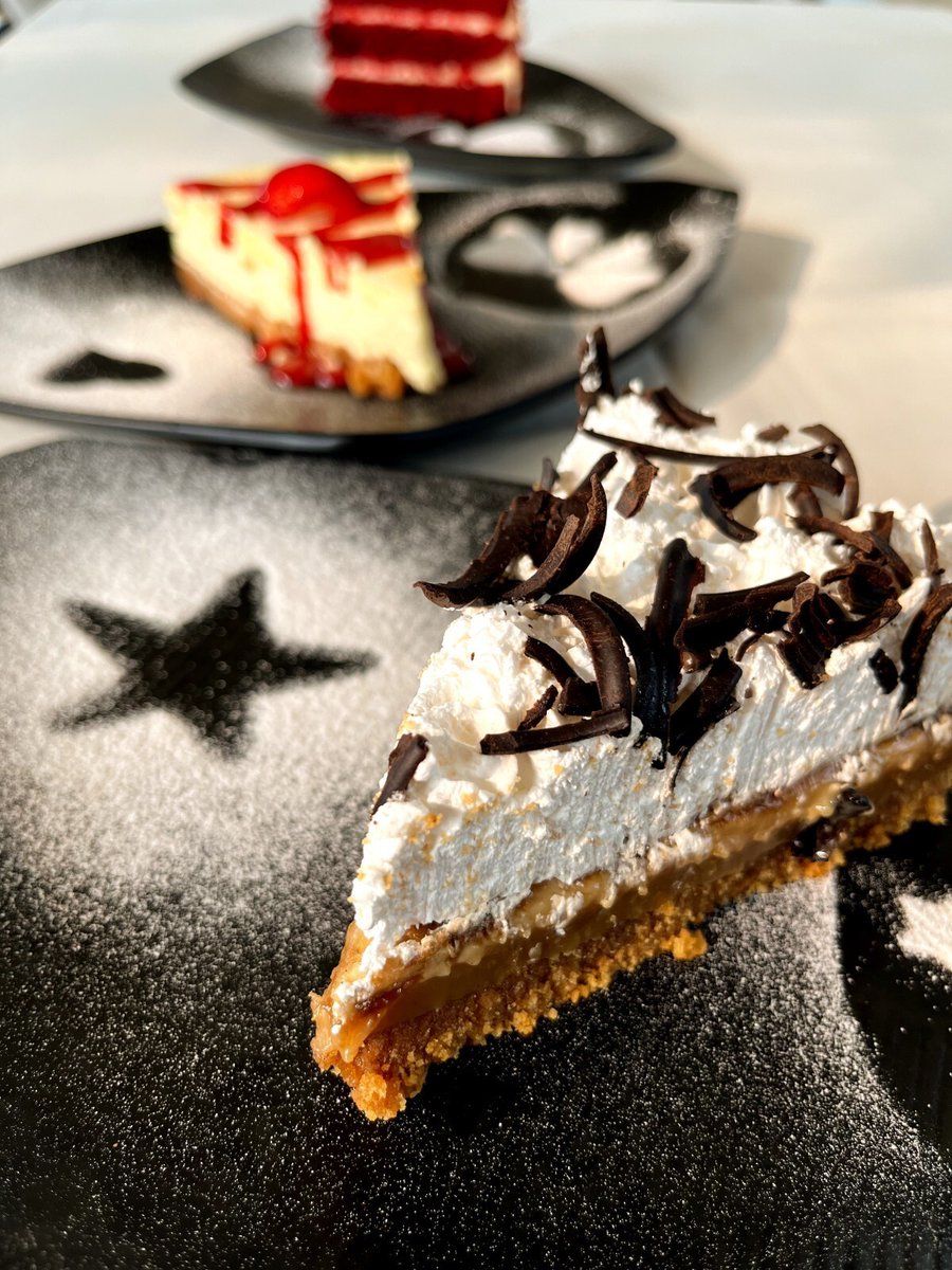 CalamariBB's tweet photo. Note to self: Always leave space for dessert.

Come over to @calamaribb and try our selection of sweet treats, you are sure to fall in love.

We're open everyday from 12 noon to 11:00 pm.

WhatsApp 7350075105 to make a reservation
.
.

#Calamaribatheandbinge #candolim #goa https://t.co/Fnmb6ASeB0