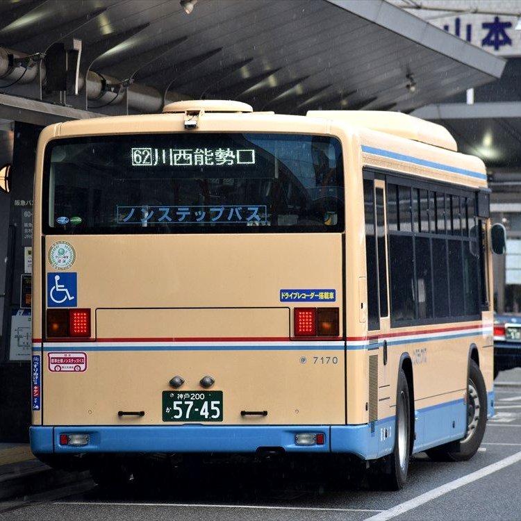 ハク mocchiさまのページ 2025年モデル Ninja ZX-4R 適合マフラー情報