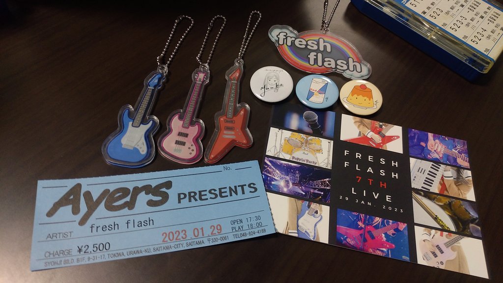 atssnsg's tweet photo. 昨日はライブお疲れ様でした⭐
ステージ前で楽しく応援させて頂きました❕❕

次回の #カトレリア さんとのツーマンライブ､楽しみにしてます👍
#ふれふら 
#ふれふら7thライブ 
#freshflash 
#桜紅ちゃんめもりぃ https://t.co/Q6FBgtQGop