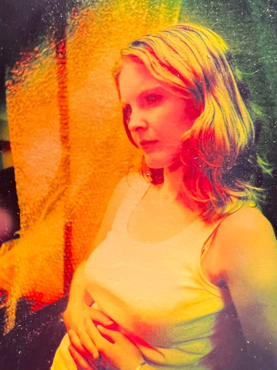 Miksweety's tweet photo. I have a new #song. It’s been #gestating without me even realising it and now that I am getting out of the way of myself it is coming through.
Excited to share it with you…..
This photo of me in my 20’s deep in thought (I’m always deep in thought) was taken by @DesBurkinshaw https://t.co/dj5O0qIkjA
