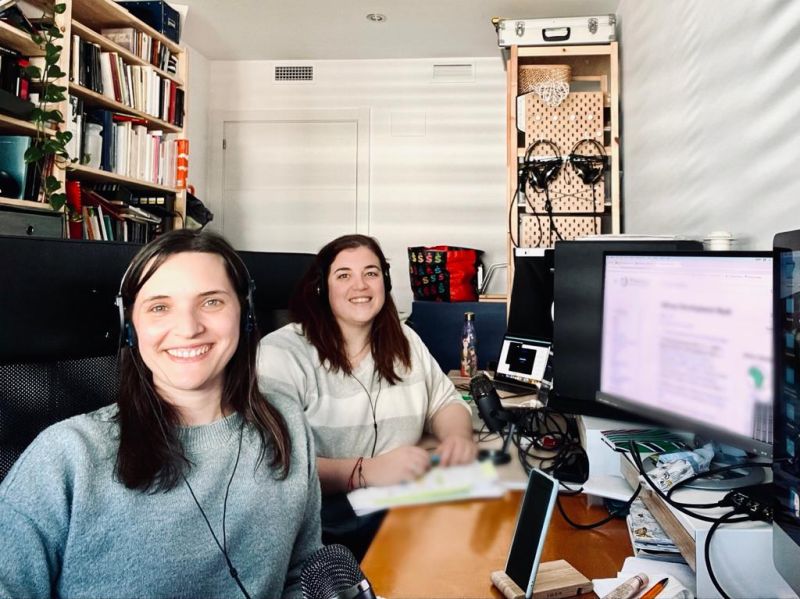 Interidea_int's tweet image. Empezamos la semana con energía, después de una semana intensa y feliz: Montse y Carmen por fin pudimos trabajar codo con codo en varios eventos en remoto, hablar de los planes para Interidea en 2023 y relajarnos.
Y es que cuando se trabaja a gusto, se trabaja mejor.