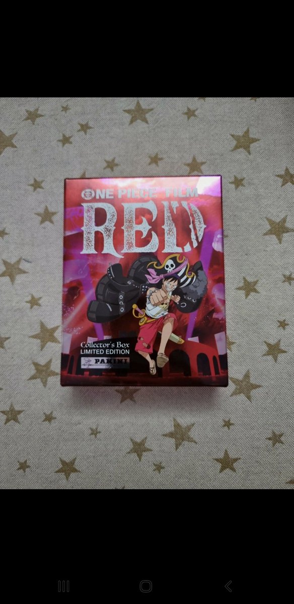 AvenueCyrus's tweet photo. @Panini_fr  Bonjour pensez vous que vous allez sortir ces box version française ? 🤞🏻🙏🏻🥲 https://t.co/II3p3xJaxd