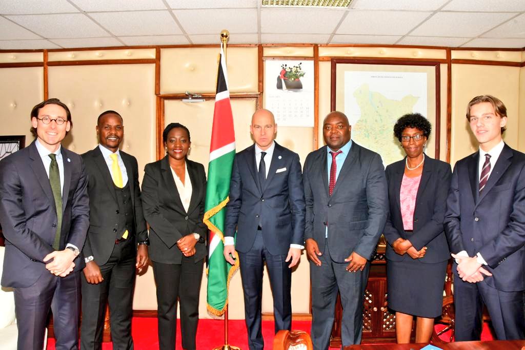 Ministry of Environment, Climate Change & Forestry (@environment_ke) on Twitter photo <a href="/Environment_Ke/">Ministry of Environment, Climate Change & Forestry</a> CS @HonTuya today met the Global Center on Adaptation CEO Prof. Patrick Verkooijen.
The CS and that CEO discussed strategies to deepen cooperation between Kenya and the GCA on climate change matters. <a href="/GCAdaptation/">Global Center on Adaptation</a> @PVV_GCA <a href="/EnviClimateC_Ke/">State Dept For Environment & Climate Change</a> <a href="/Eng_F_Ngeno/">Dr. Eng. Festus K. Ng’eno, MIEK, CBS</a> <a href="/Environment_Ke/">Ministry of Environment, Climate Change & Forestry</a> CS @HonTuya today met the Global Center on Adaptation CEO Prof. Patrick Verkooijen.
The CS and that CEO discussed strategies to deepen cooperation between Kenya and the GCA on climate change matters. <a href="/GCAdaptation/">Global Center on Adaptation</a> @PVV_GCA <a href="/EnviClimateC_Ke/">State Dept For Environment & Climate Change</a> <a href="/Eng_F_Ngeno/">Dr. Eng. Festus K. Ng’eno, MIEK, CBS</a>