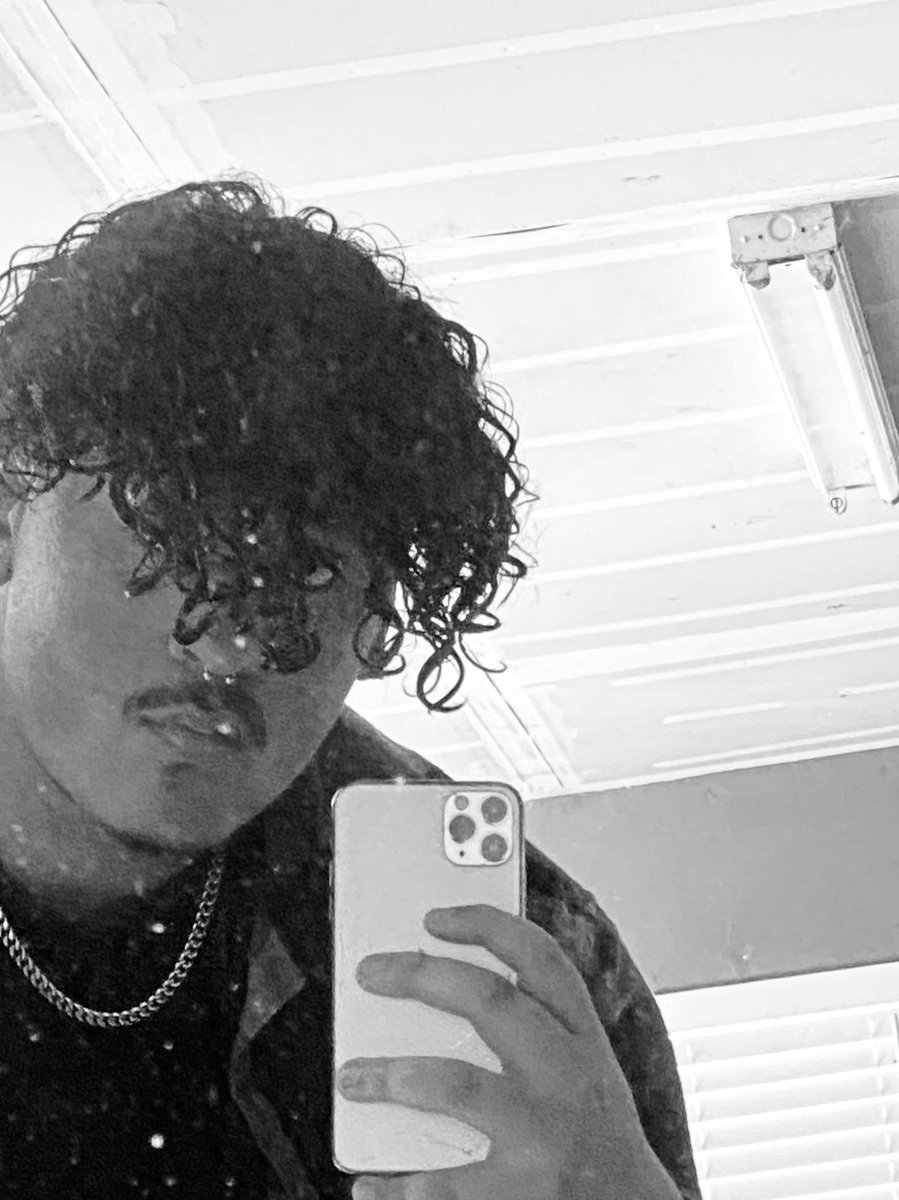 st33xyant's tweet photo. #deadngone https://t.co/aeuo3CZHq8