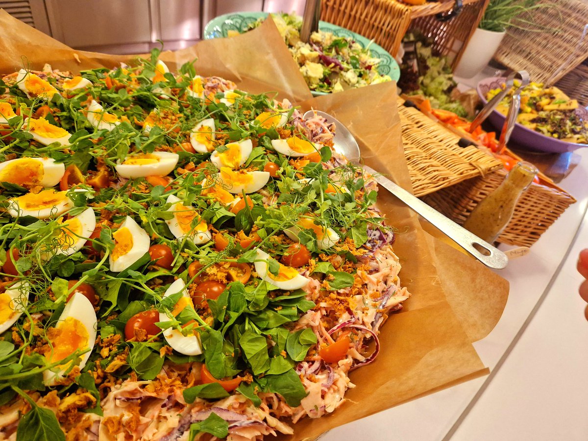 Bromsgrove School and Winterfold Catering tweet media