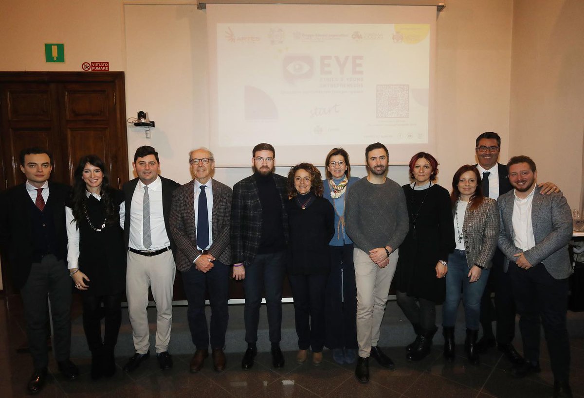 Ethics & Young Entrepreneurs tweet media