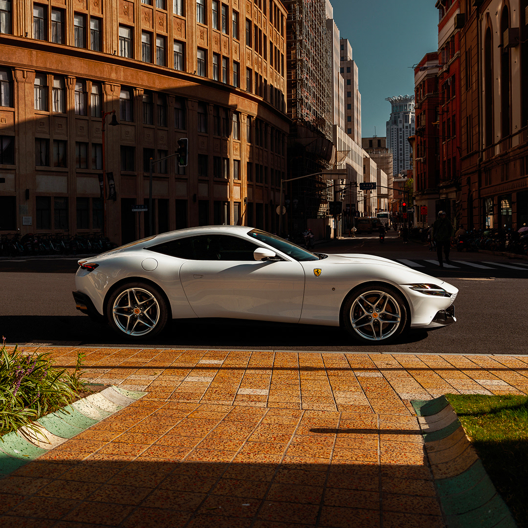 Ferrari_Bham's tweet photo. The #FerrariRoma displays #LaNuovaDolceVita elegance in a white hue. https://t.co/ep6ct1lIXY