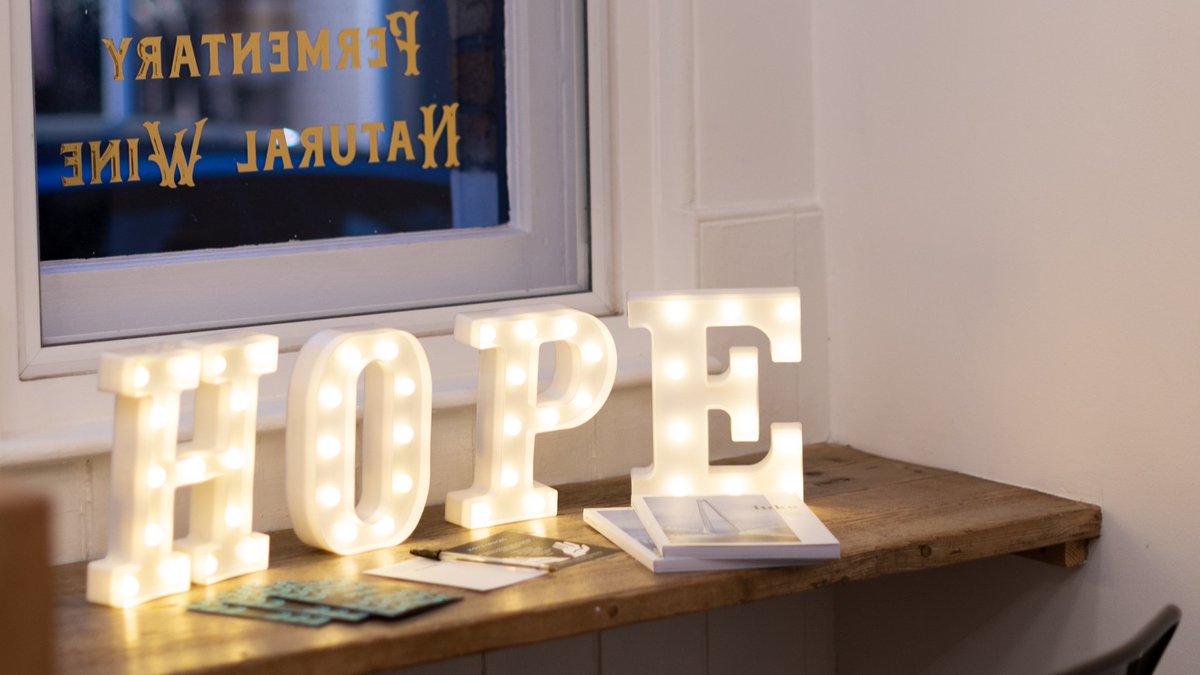 HOPEtogether's tweet photo. Churches are opening up and becoming warm spaces for anyone in the community.
Why not create a warm space in your community?
Get ideas for your warm space: https://t.co/jzZHBlPfFI
#hopespaces #prayerspace #warmspaces #prayerrooms https://t.co/EmngouNV1d