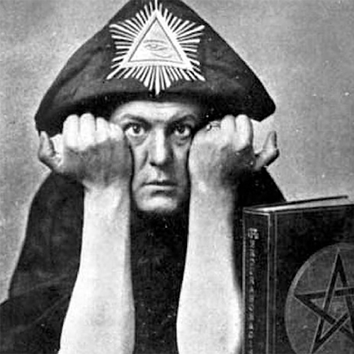 If Storytelling from two masters is more your thing you can find <a href="/jasonbuck/">Jason Buckman</a> and @NunkieTheatre presenting their terrifying tales throughout the week!

thedraytonarmstheatre.co.uk/index.php

<a href="/draytonarmsSW5/">Drayton Arms Theatre</a> 

#horror #storyteller #lovecraft #gothic #cosmichorror #poe