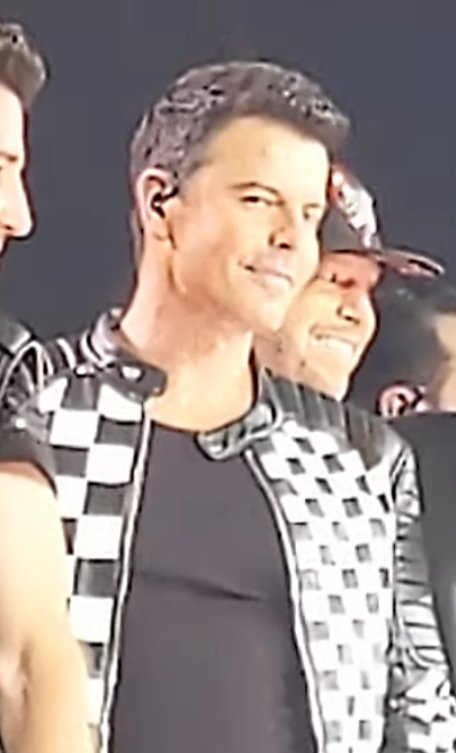 germain_bonnie's tweet photo. 36 days until Houston when I see my beautiful and adorable man!!! Everyday is Man Crush Monday with JK #MCM #ManCrushMonday #jordanknight #jordanknightgirl4life #iblyf #wheniseeyousmile #icantwait #iwish #jordanknightlovesongs https://t.co/hcgrLQddtP