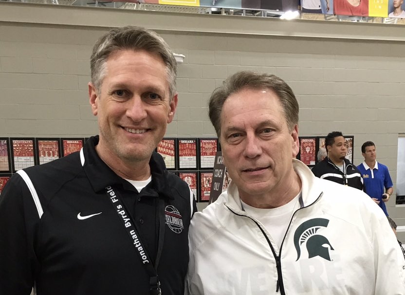 Happy birthday to the legend Tom Izzo!! 