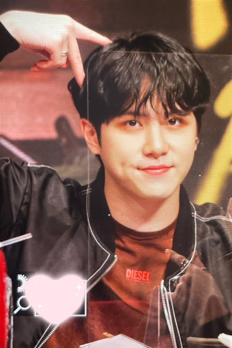 _star_73's tweet photo. 230130 일본 팬싸

- ̗̀ ෆ 🐱 ෆ  ̖́-

#위아이 #김동한 #동한 #WEi #KIMDONGHAN
#ウィアイ #キムドンハン
@WEi__Official @WEi__Member https://t.co/s8RU6h3NtK