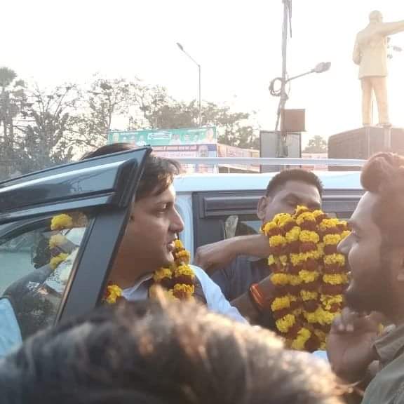 RiturajSinhaBJP's tweet image. आज पटना से बोधगया जाने के क्रम में जहानाबाद में भाजपा कार्यकर्ताओं द्वारा क्रीड़ा प्रकोष्ठ के प्रदेश सहसंयोजक श्री धीरेंद्र सिंह जी के नेतृत्व में किए गए स्वागत के लिए हार्दिक आभार।