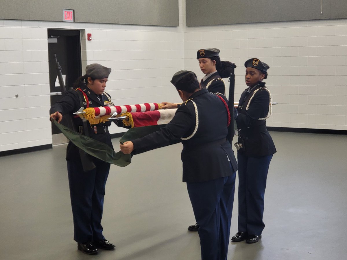 Great job this past Saturday by Tri-Cities High School for running their 1st Drill Competition.