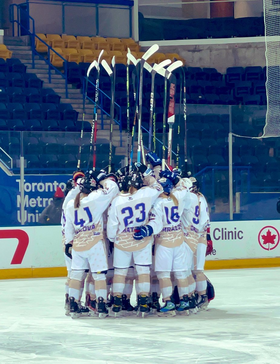 Erica L. Ayala (Eye-Yah-La) 💪🏽 tweet media