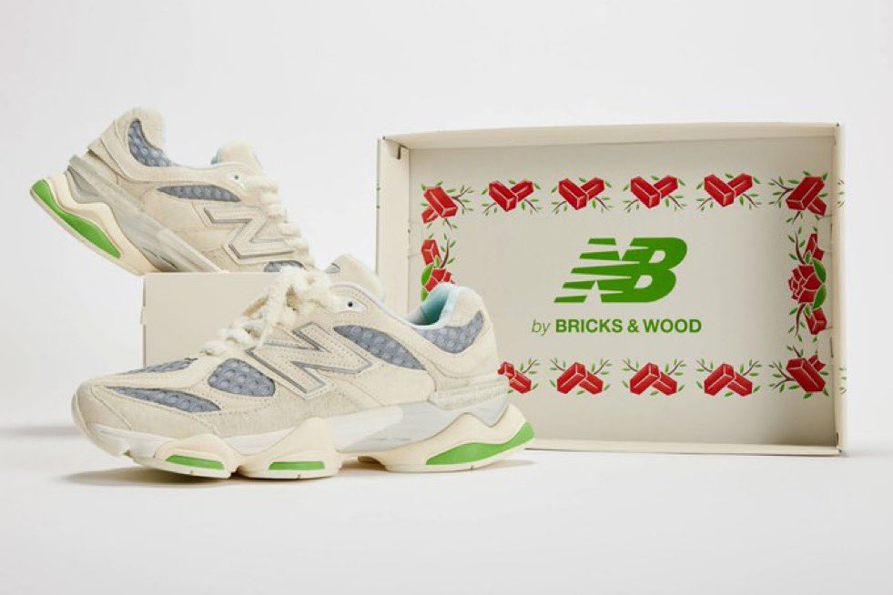 SNKR_TWITR on X: