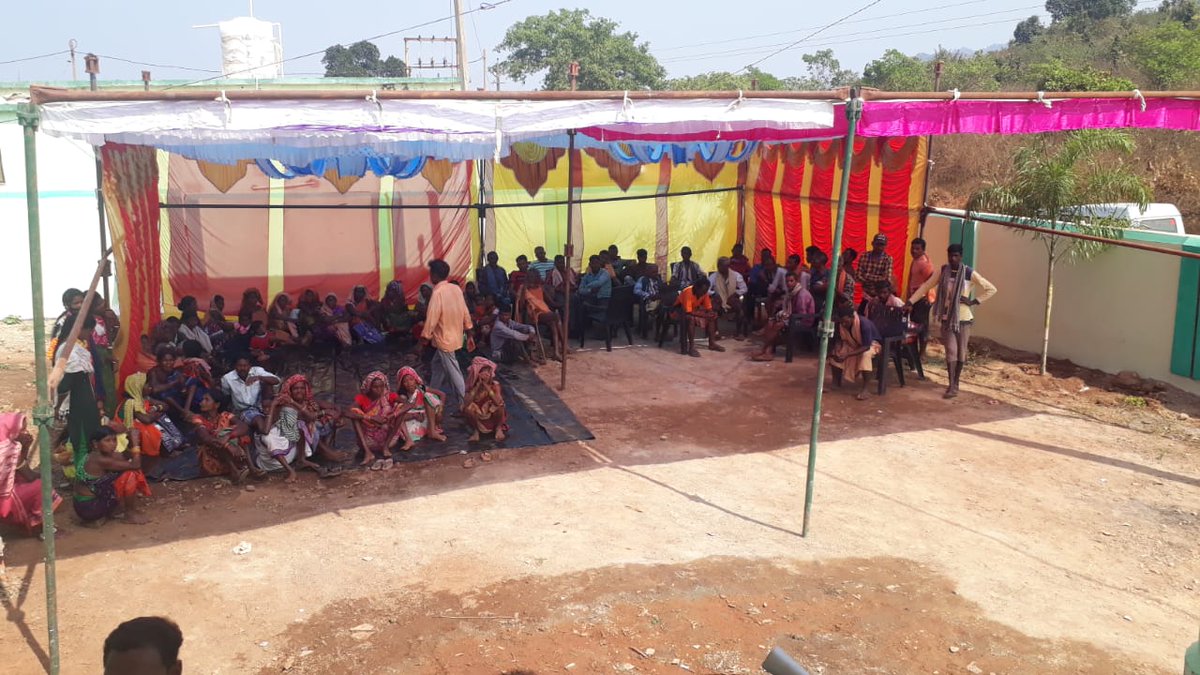 dm_malkangiri's tweet photo. Joint hearing of public grievance held at Jodambo GP of Chitrakonda Block #SwabhimanAnchal in presence of ADM, SP, Sub-Collector &amp; all the Dist. Level Officers &amp; grievance petitions sent to proper quarters for immediate disposal. https://t.co/bVsvZP1jfm