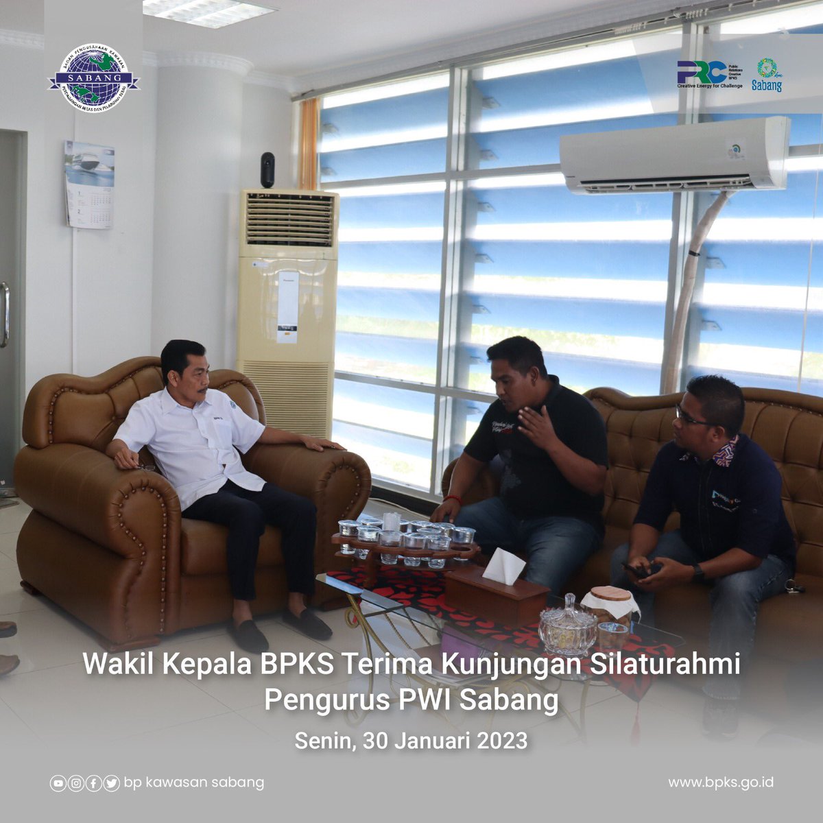 bpksgoid's tweet photo. SABANG | Sinergi Membangun Kawasan Sabang, BPKS Terima Kunjungan Silaturahmi Pengurus Persatuan Wartawan Indonesia (PWI) Kota Sabang, Senin (30/01/23). 

@NeidiAli @rezalevi2011 

#SahabatKawasan 
#bpkawasansabang
#PRCreativebpks https://t.co/1j3ju8zVtP