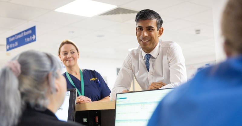 RishiSunak's tweet photo. Cutting waiting times is one of my top five priorities.

We've published a new blueprint to help recover urgent and emergency care services, reduce waiting times, and improve patient experience.

Today, I’ve spoken with healthcare workers on how we'll deliver this plan.