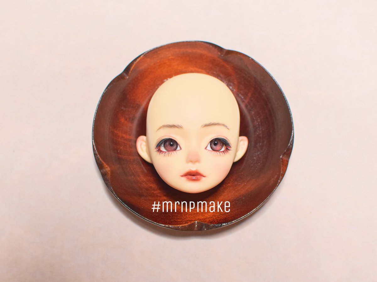 mrnp_doll's tweet photo. 无垠之森 FORESTDOLL
今吾
#无垠之森
#forestdoll
#mrnpmake
同ヘッドの過去メイクと並べた💄 https://t.co/fcusdwE5Wz