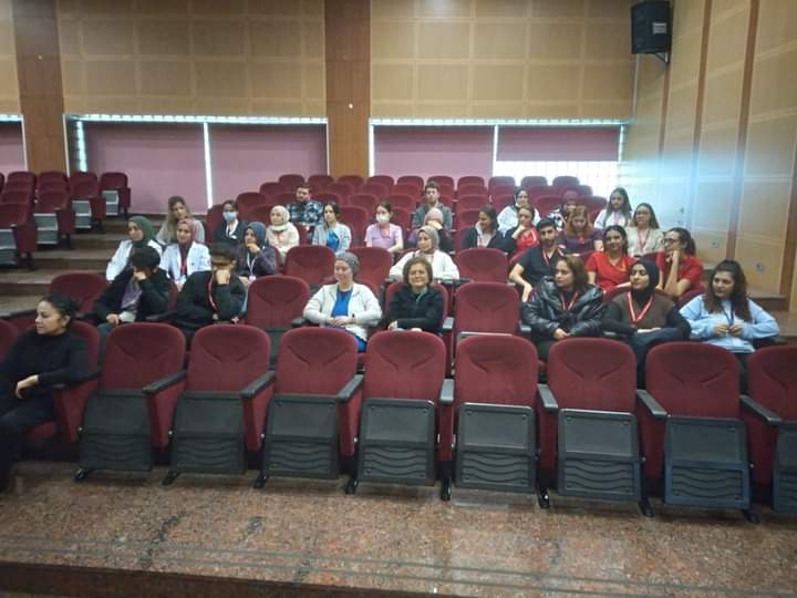 AYDINKDCH's tweet photo. Hastanemize yeni başlayan personellerimiz ile Başhekim Doç.Dr. Duygu EREN DAĞLAR, Başhekim Yardımcısı Uzm.Dr.Nuri KÜPELİKILINÇ, Sağlık Bakım Hizmeti Müdürü Gülten ARAS ve İdari ve Mali İşler Müdür yardımcısı Bahar AŞICI tarafından  tanışma toplantısı gerçekleştirildi. https://t.co/ohMi9DDWIn