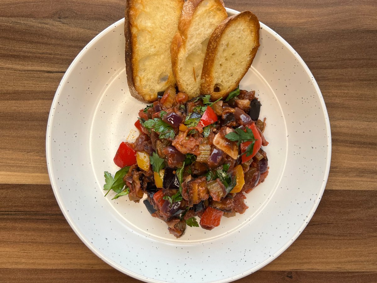 How are you enjoying your Veganuary? 

Our Aubergine caponata with crostini's has been a favourite in the lounge! 😍 

#Hub26 #HubLife #M62 #Vegan #Veganuary #Specials #Hub26 #Lounge