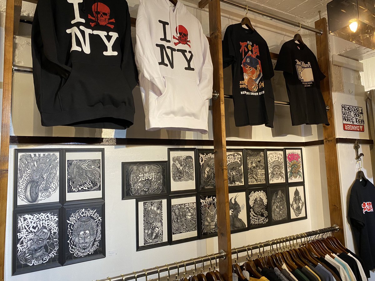 DJ_ZAKU's tweet photo. GxBxT presents
"POP UP STORE&amp;HARDCORE PUNK ART EXHIBITION"
〜世界のハードコアパンクアート展〜
2023.1.28(sat)-2.12(sun)at KONER GALLERY https://t.co/L90Wh992k7