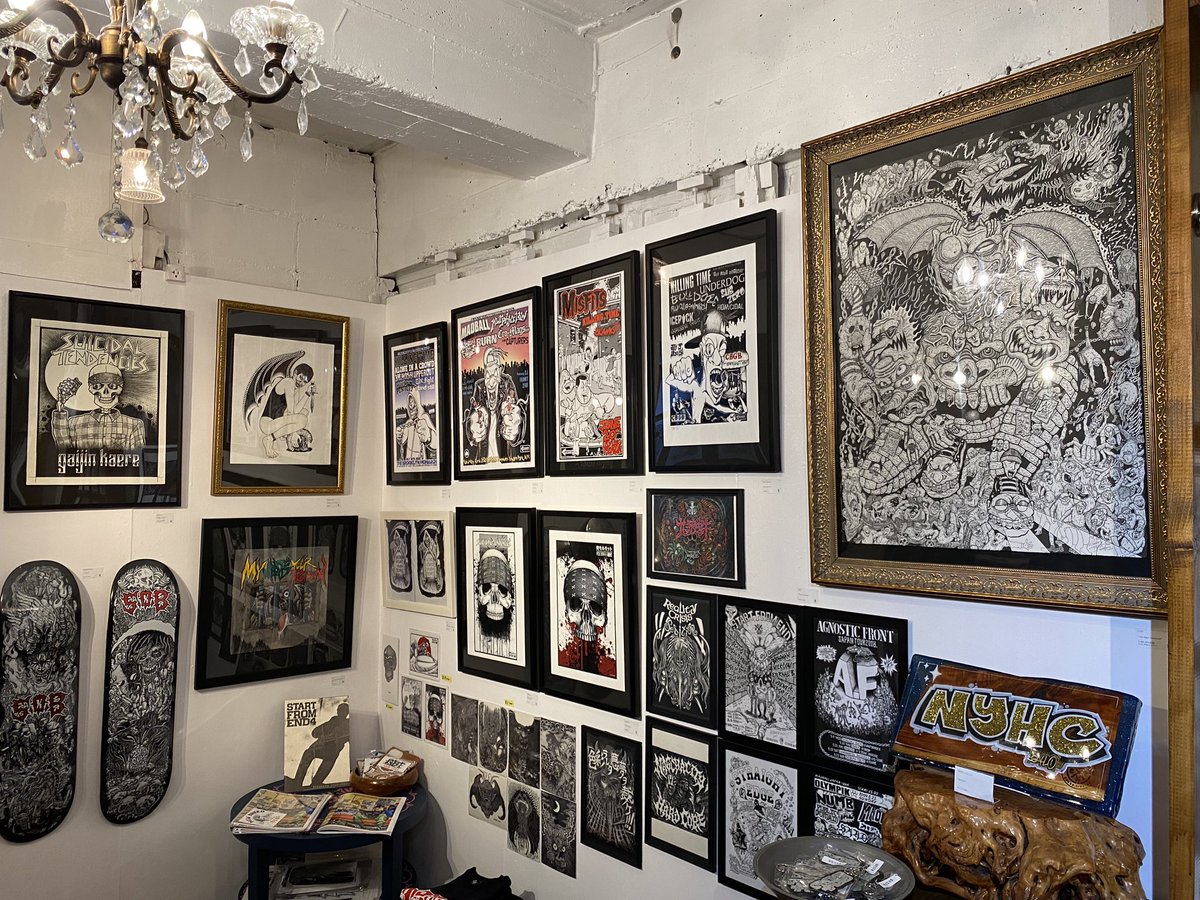 DJ_ZAKU's tweet photo. GxBxT presents
"POP UP STORE&amp;HARDCORE PUNK ART EXHIBITION"
〜世界のハードコアパンクアート展〜
2023.1.28(sat)-2.12(sun)at KONER GALLERY https://t.co/L90Wh992k7