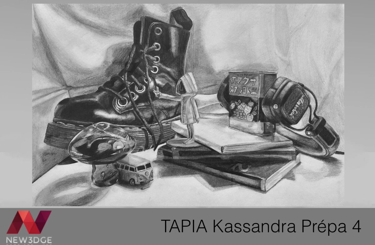 NEW3DGE's tweet photo. Second batch of artwork from our prep year students for the Values and Materials course.
Congratulations to Anthony Shi, Edouard Quemper, Blandine Roy and Kassandra Tapia for their excellent work!
#new3dge #artschool #studentworks #traditionaldrawing #values #materials https://t.co/GWM67igamQ