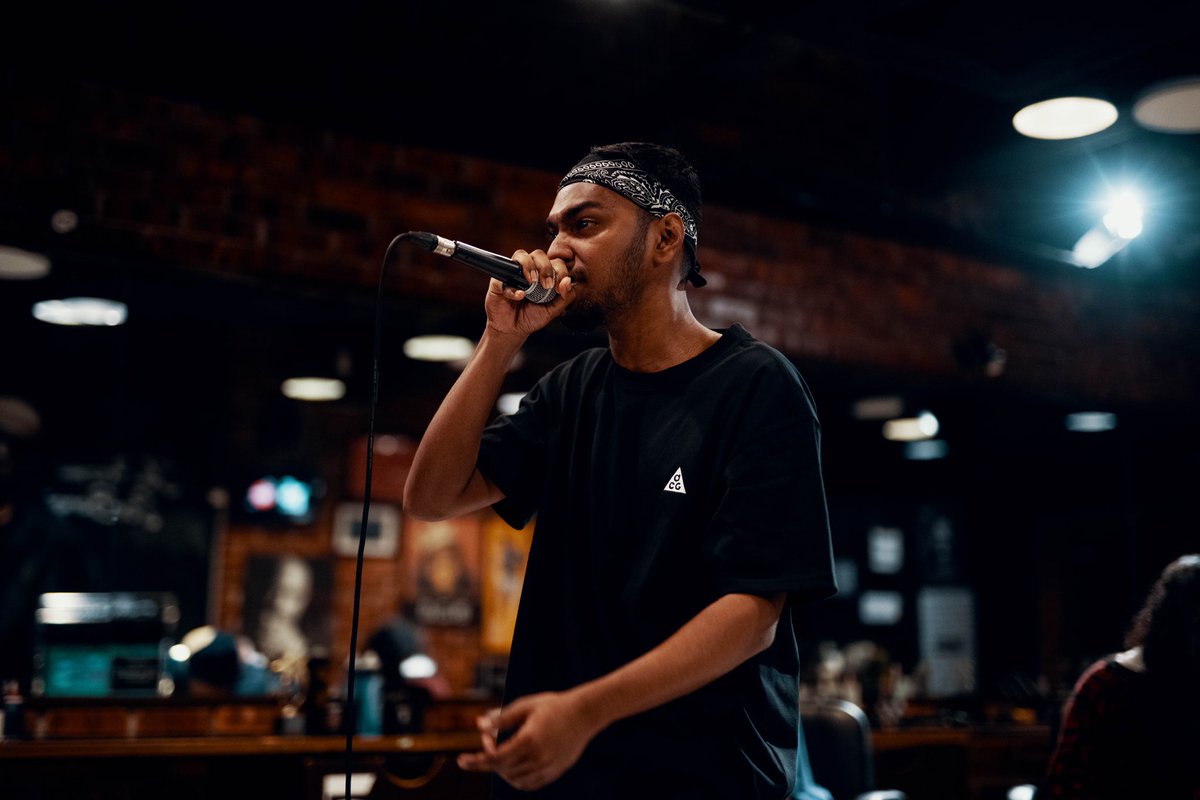 #JAYSTATION, <a href="/HXMBA_/">HXMBA/HXSAD</a> &amp; #SYNTAX did not hold back and went all out on EP11! 😮‍💨 

youtu.be/u7COgTD4o6g

#16BarisxTuneTalk #GoBeyond #AirForce1 #DefJamMsia #UniversalMusicMalaysia #WeAreRocketfuel