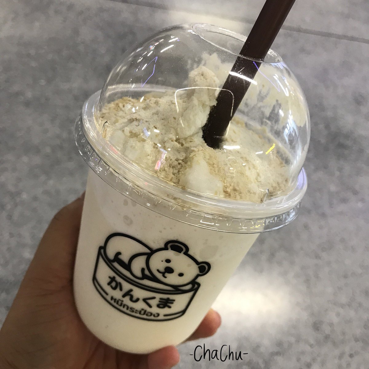 ChaChu2020's tweet photo. มาซื้อแบบวินาทีสุดท้ายย แบบร้านเค้าเตรียมเปลี่ยนตีมศิลปินคนใหม่แล้วอ่ะ 555
แบบพี่พนงจะปิดร้านแล้วว 😆 /สั่งหมีวีต้าฮะ
📍 Juice Bar , Lido
#26thProjectForPeat
#Peatwasu #CaptainPeat https://t.co/nVwk1Gyayd