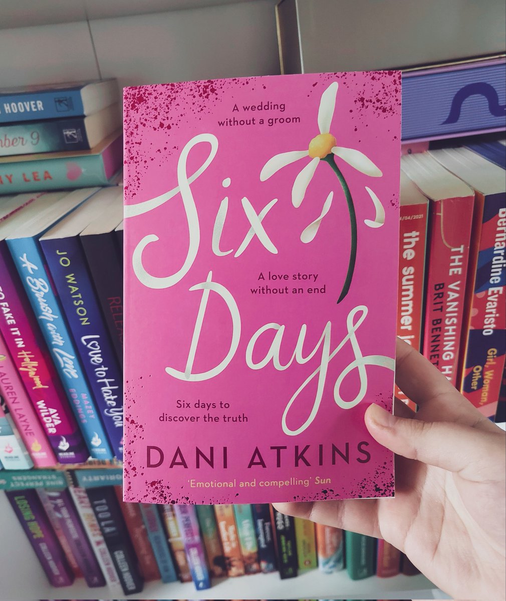 Bookish_Gabby's tweet image. Haven't had any #bookmail in ages but I received this beauty today 😍
Huge thank you to @brownflopsy  @AriaFiction for my giveaway prize 😍🤩
#SixDays