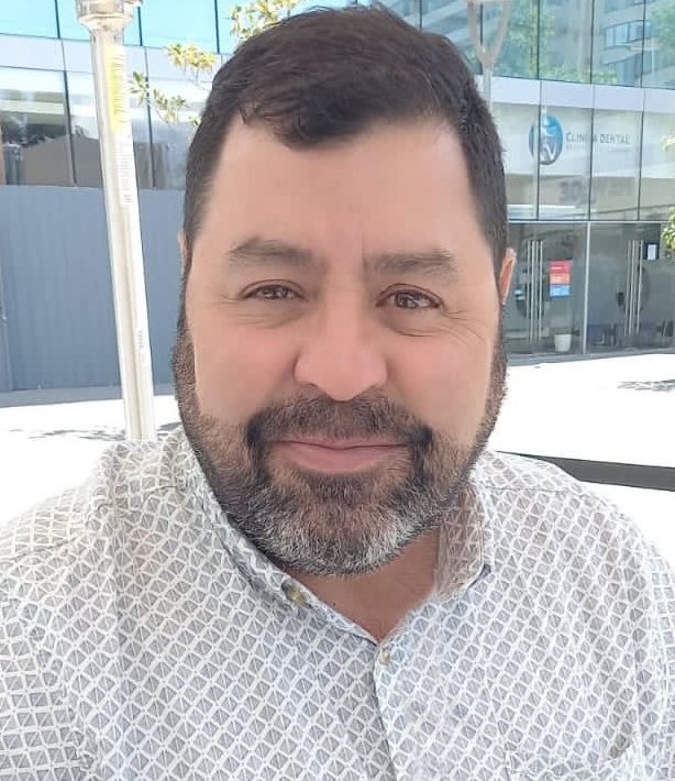 Rodrigo Cuevas, de jclchile.cl, describe cómo esta empresa satisface rápidamente las necesidades de repuestos, accesorios y aditamentos para maquinarias, en bit.ly/3WTa6D7