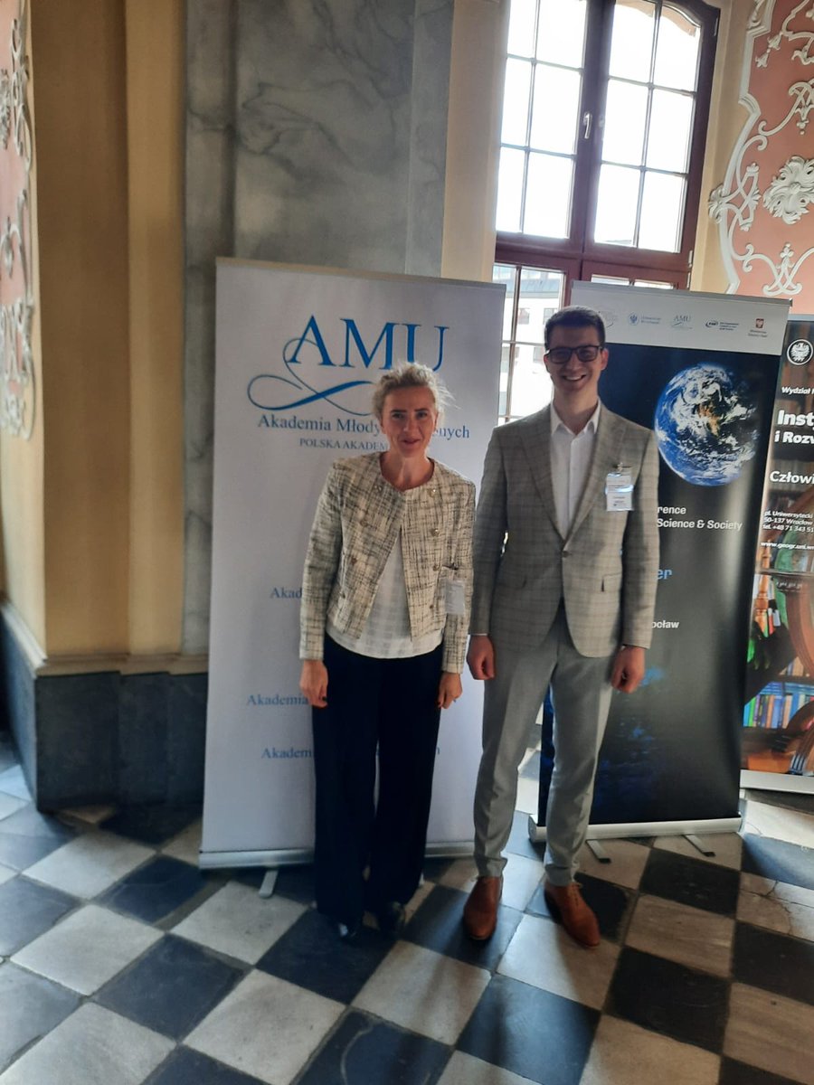 Coolspaces4LIFE's tweet photo. English:
On September 28, 2022 we took part in the 5th edition of the Polish Scientific Network: Climate Change: Science &amp; Society conference in Wroclaw. The conference was dedicated to the causes and consequences of climate change and hosted scientists from around the world. https://t.co/XDhU0vyk7l