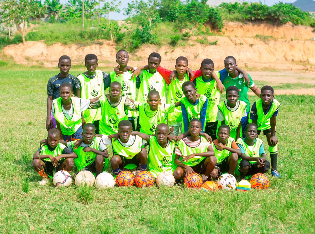 Lead1stAcademy's tweet photo. Meet our U13 boys team! At Lead First Academy, academic and professional training starts in the formative years of our students. This ensures that the right character, skills and professionalism are properly imbibed.
#leadfirstacademy #football #education #character #U13football https://t.co/B020CAQ0s3