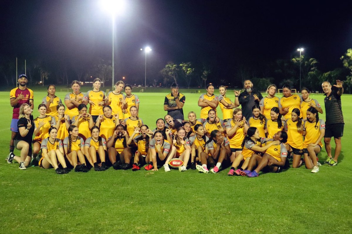 gemmawru's tweet photo. What a brilliant evening for the RugbyWA Girls Academy. Huge thank you to Dr @Natalie_107 for the virtual workshop on the menstrual cycle 🩸

We also got the chance to model the new training kit 🤩 @FortescueNews https://t.co/ypYGgoHAnb