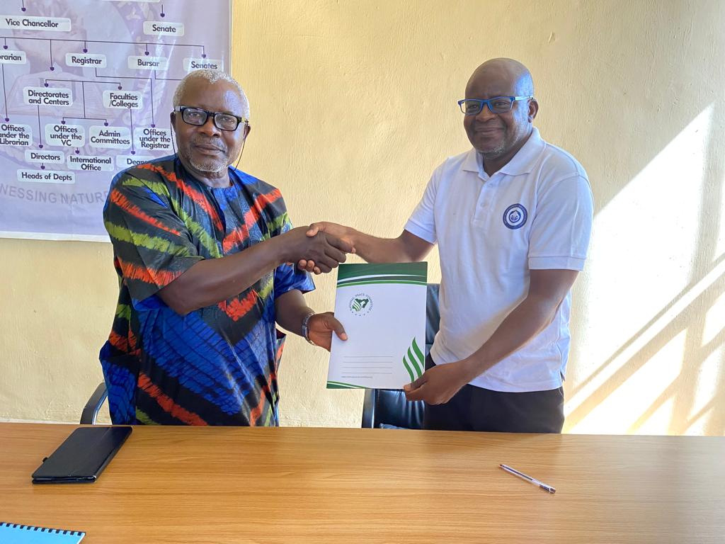 ichd4u's tweet image. @ichd4u team signed an MoU with the Taraba Independent Peace Committee to kick-start a new partnership for combating election violence in Taraba State in the 2023 general elections. @IRIglobal @bukolaidowu @KDI_ng @NEDemocracy @IRI_Africa @femijohn0