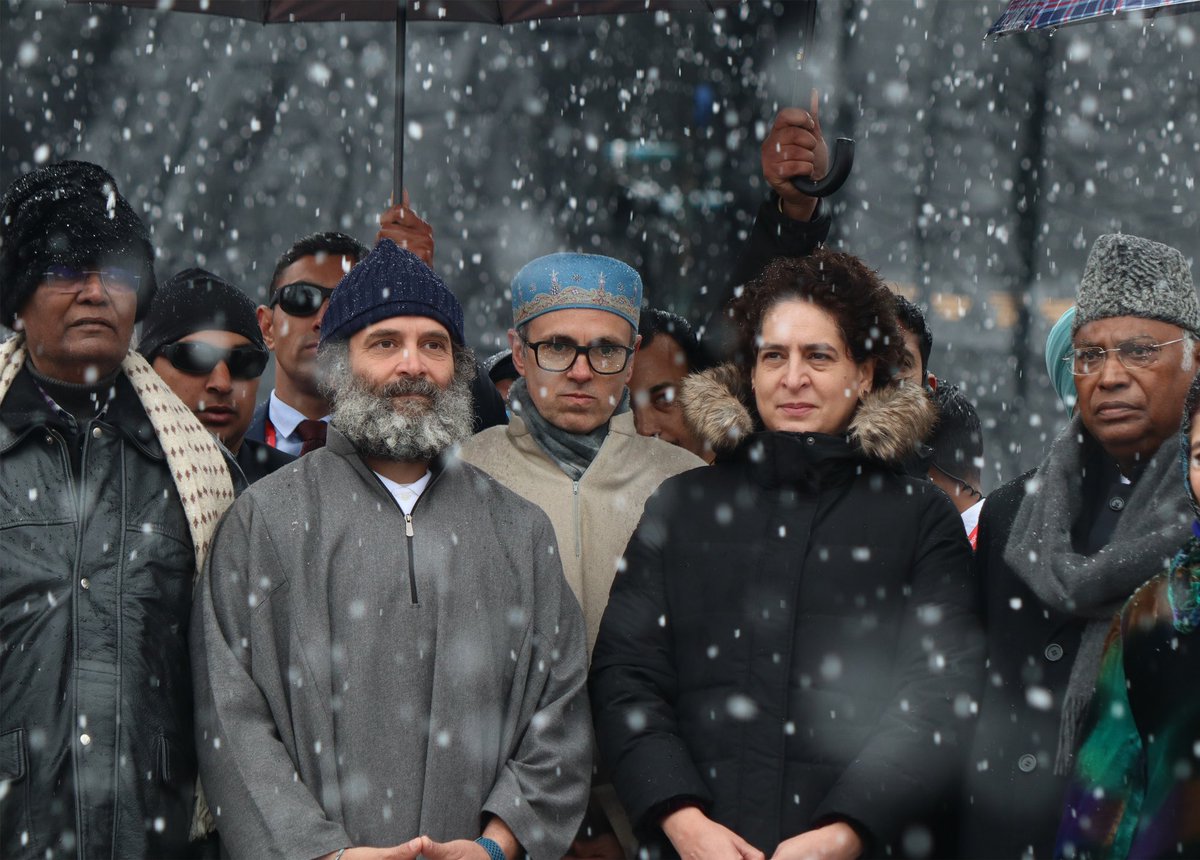 OmarAbdullah's tweet photo. At the concluding function of the @bharatjodo yatra today https://t.co/BfcLm3JpRu