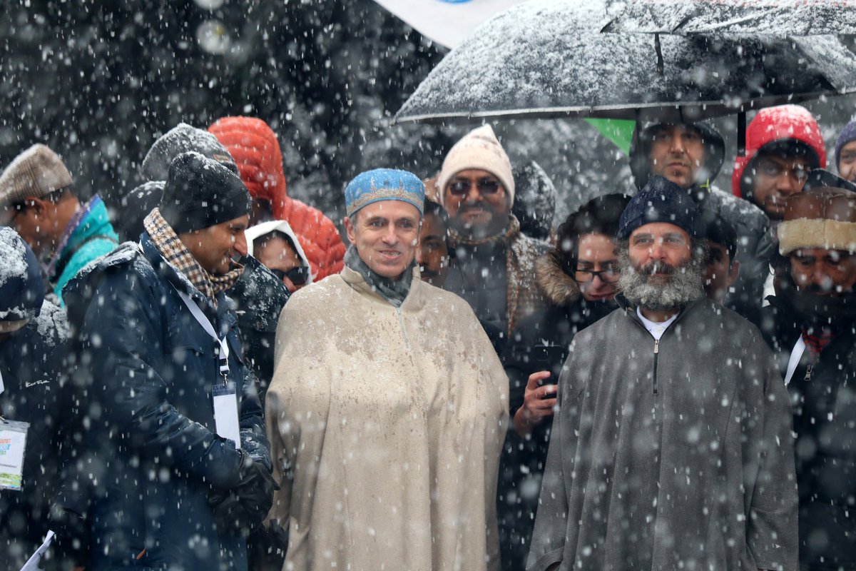 OmarAbdullah's tweet photo. At the concluding function of the @bharatjodo yatra today https://t.co/BfcLm3JpRu