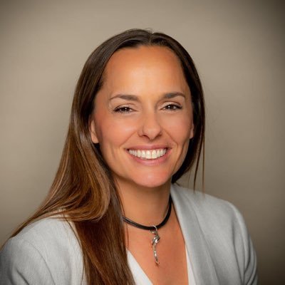 In this ep, Michael and Laura spoke with Danielle Grossi (<a href="/dngrossi/">Dn Grossi</a>), Partner Engagement Lead at <a href="/Microsoft/">Microsoft</a>, about leveraging #AI to improve the #employeeexperience: happyatwork.alitu.com/episode/d419d7…
