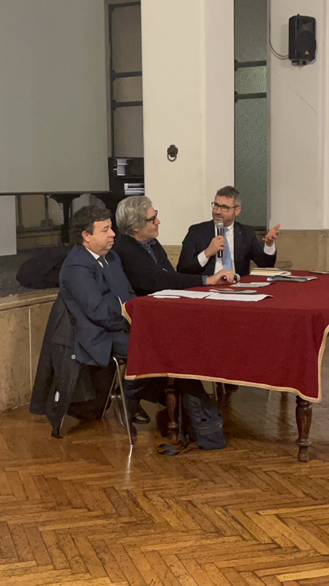 Markus Krienke tweet media