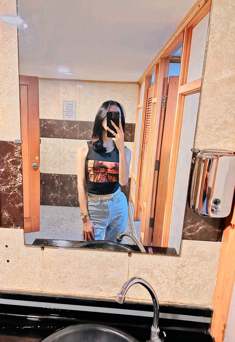 na’ladyboy tweet media